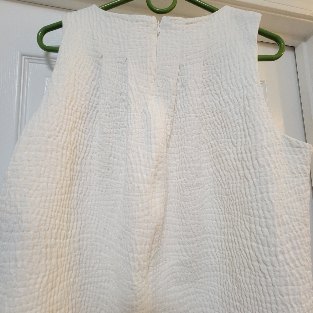 NATORI TEXTURED COTTON JACQUARD SHIFT DRESS. - Picture 9 of 13